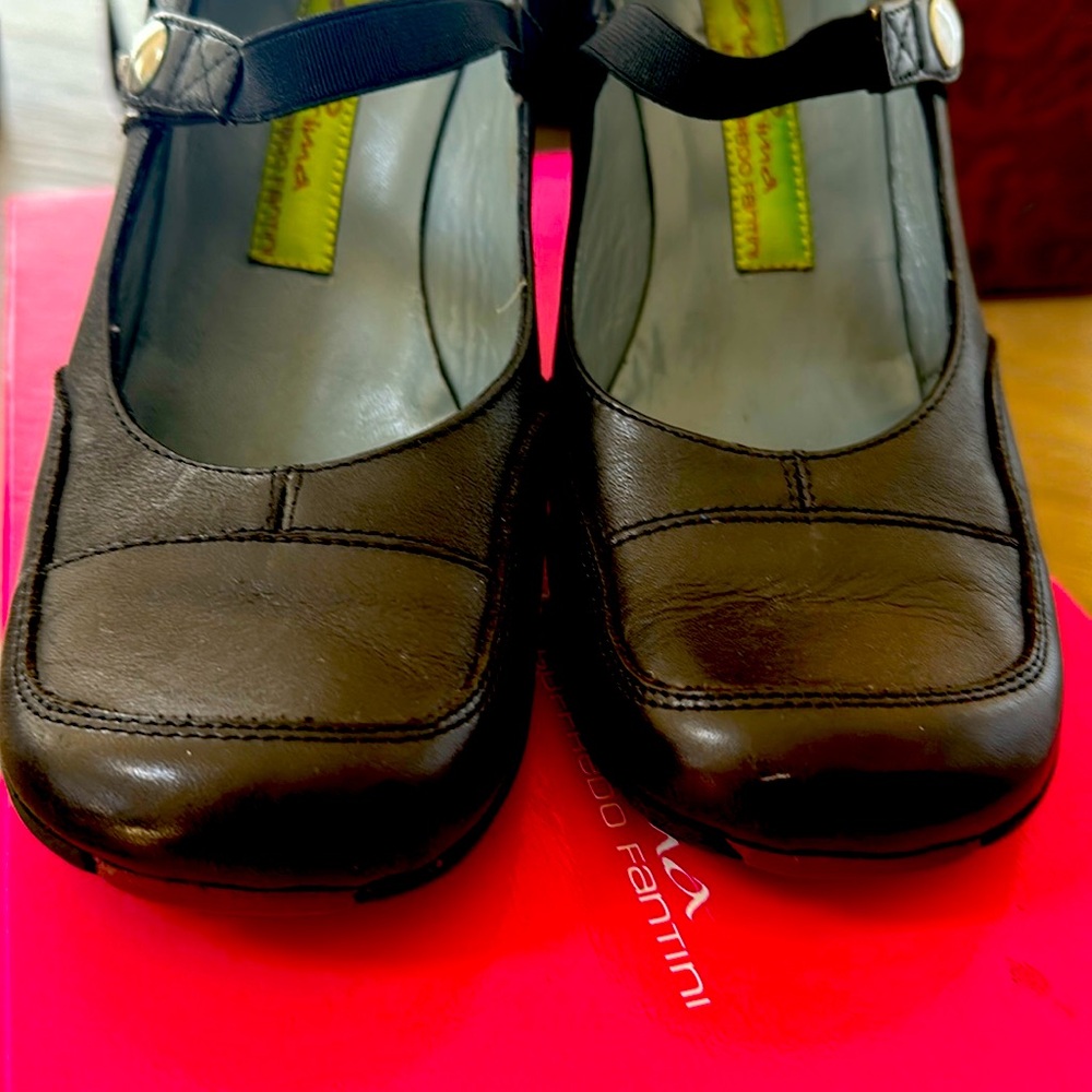 👠 perfect for people that love a high heel mary Jane with rubber sole cushion